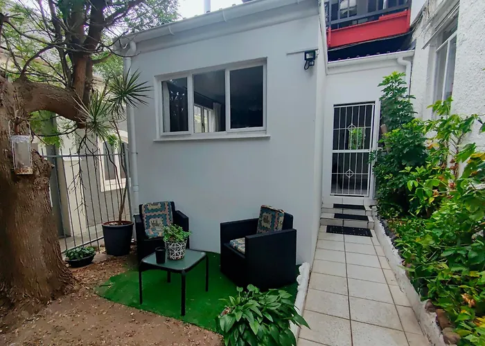 Swiss Cottage Guest House